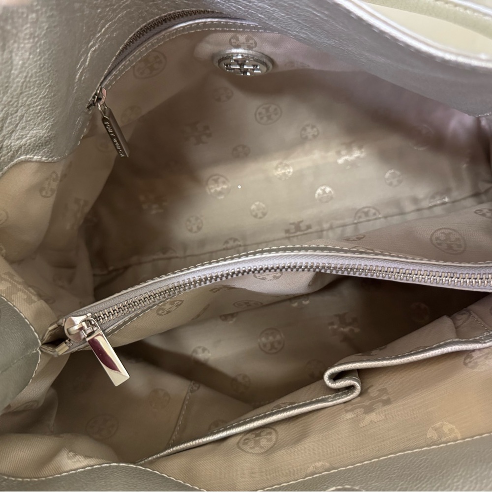 Tory Burch Thea Chain Shoulder Tote Bag Silver Leather, *New With Defects - Picture 7 of 16